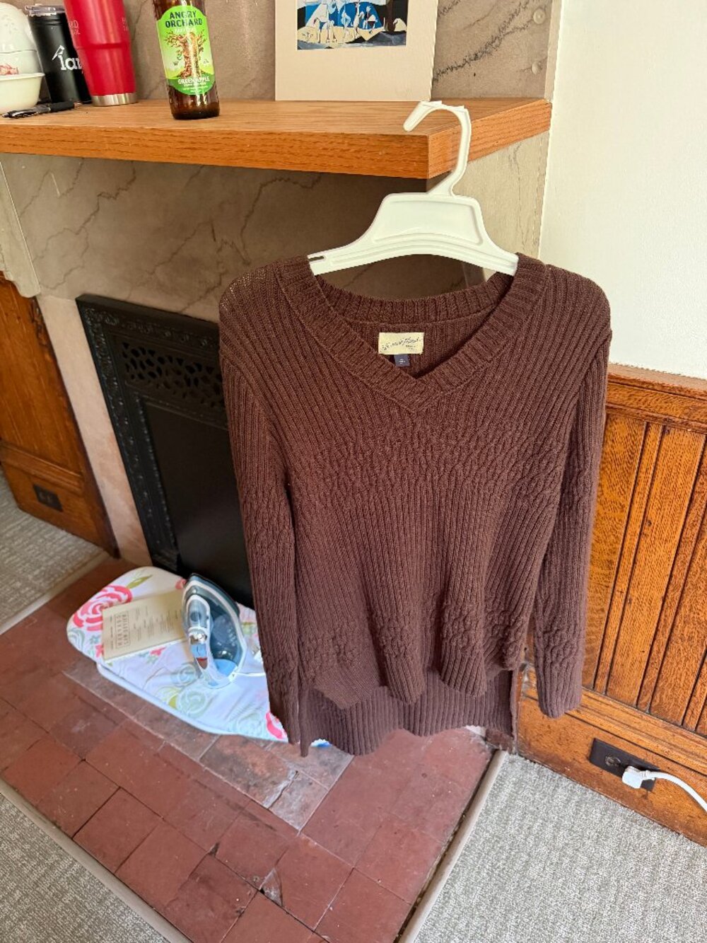 Universal Threads Brown V-Neck Cable-Knit Sweater oversize XS (fits M perfect)